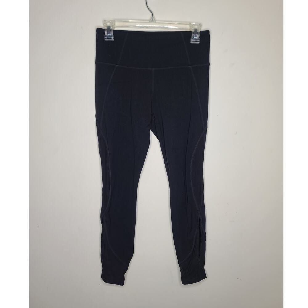 Athleta Black Salutation Mesh 7/8 Tight Leggings - small 591369